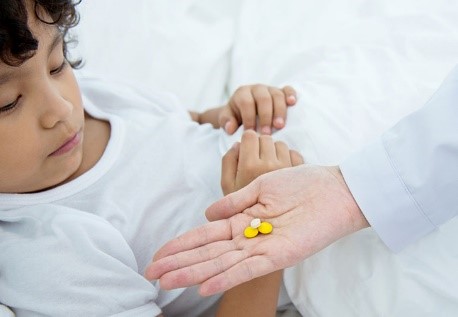 Cho trẻ uống thuốc đúng cách hiệu quả, an toàn
