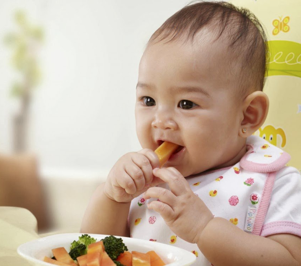 Trẻ chỉ nên áp dụng chế độ ăn nhạt trong một thời gian ngắn để tránh bị suy dinh dưỡng